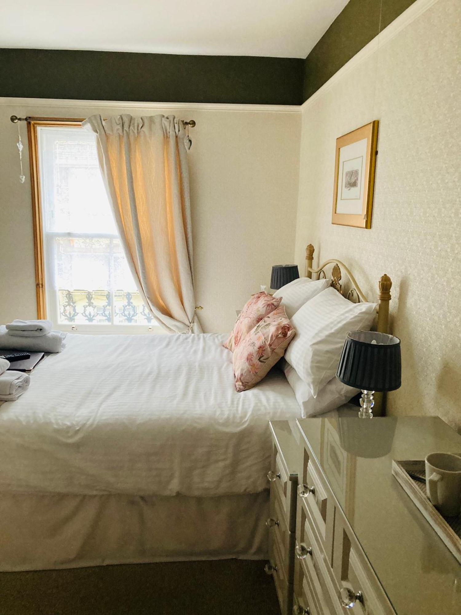 The Pathway Guesthouse Whitby Exteriör bild
