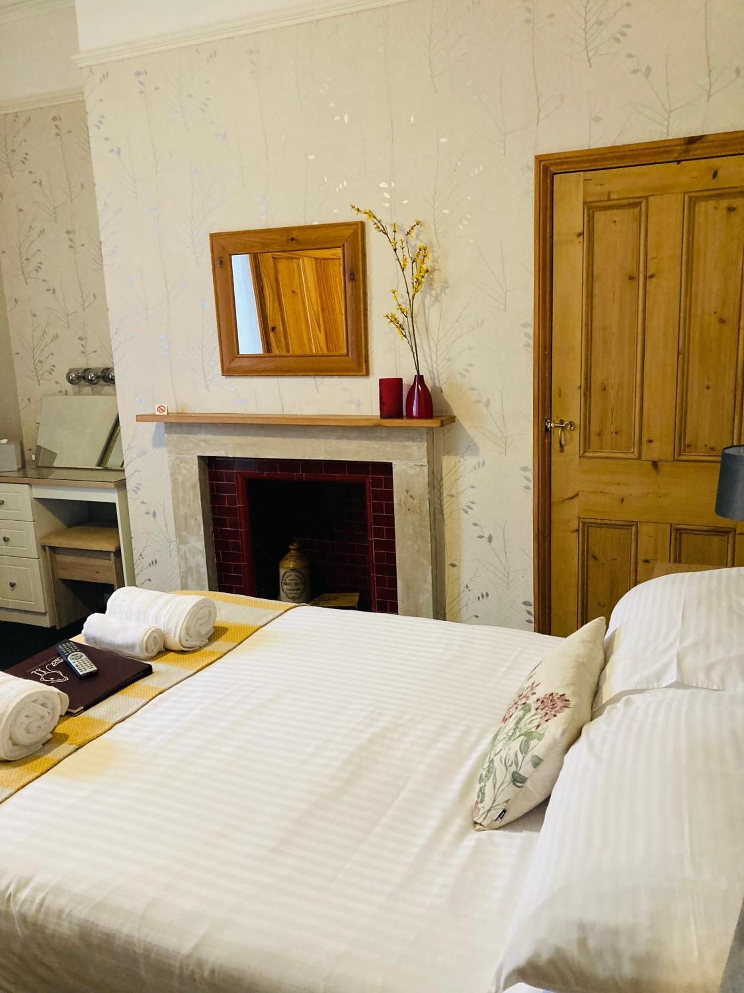The Pathway Guesthouse Whitby Exteriör bild