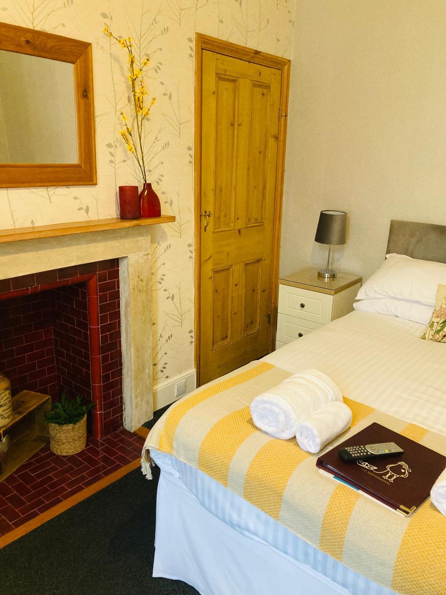 The Pathway Guesthouse Whitby Exteriör bild